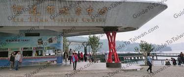 Ita Thao Pier (伊達邵碼頭, Yida Shao Pier)